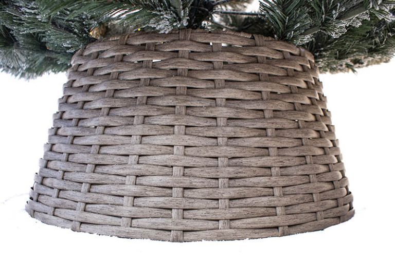 Christmas Tree Wicker Collar Firmans Direct