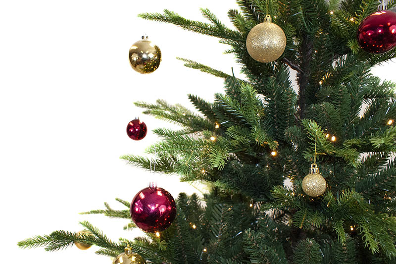 Pre_lit_Artificial_Christmas_Tree_06-08
